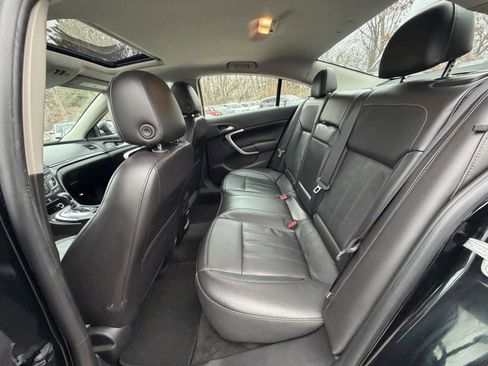 Used 2017 Buick Regal Premium w/ Driver Confidence Package #2 image 22