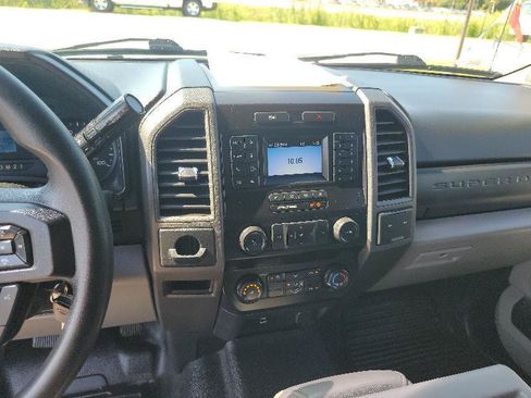 Used 2020 Ford F250 XL RWD image 11