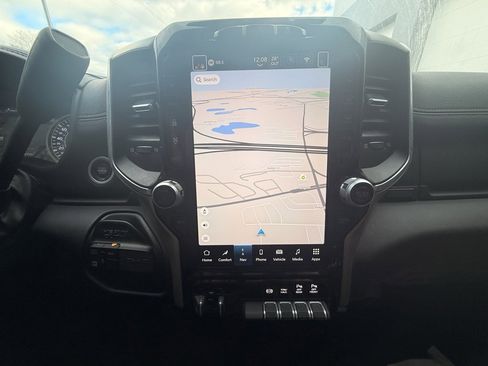 Used 2024 RAM 2500 Laramie image 20