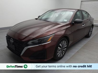 Used 2024 Nissan Altima 2.5 SV