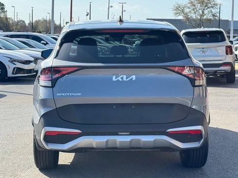 Certified 2023 Kia Sportage EX image 6