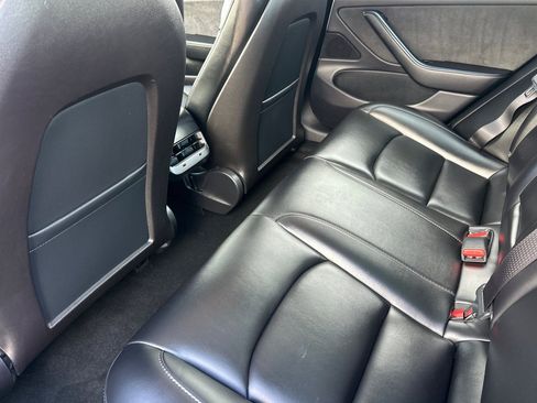 Used 2019 Tesla Model 3 Standard Range Plus RWD image 12