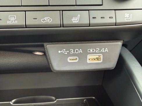 Used 2026 Subaru Outback Touring XT AWD/4WD image 30