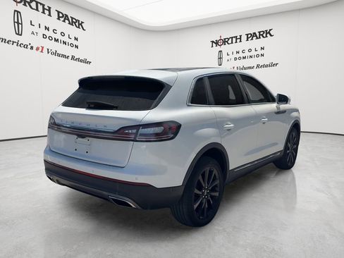 Used 2021 Lincoln Nautilus Reserve w/ Equipment Group 201A FWD image 5