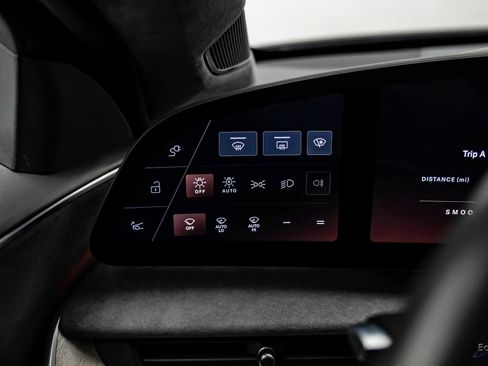 Used 2022 Lucid Air Dream Edition image 74