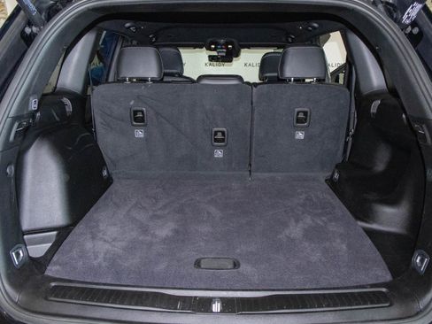 Used 2025 Jeep Grand Cherokee Altitude image 23