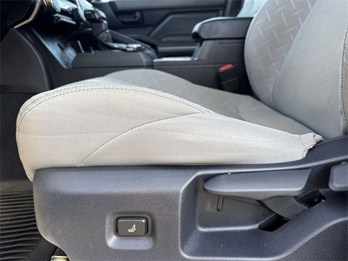 Certified 2025 Toyota Tacoma SR5 image 12