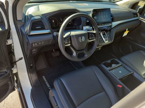 Certified 2026 Honda Odyssey EX-L image 24