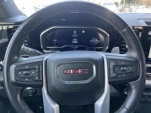Used 2022 GMC Sierra 1500 Elevation w/ Elevation Premium Package AWD/4WD image 16