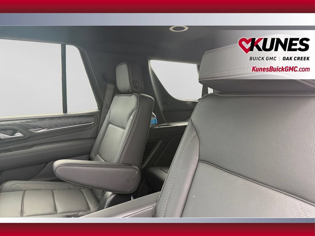Used 2024 GMC Yukon Denali AWD/4WD image 33