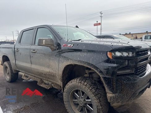 Used 2022 Chevrolet Silverado 1500 RST image 12