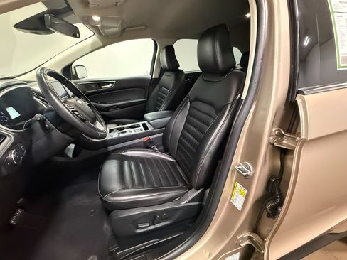Used 2021 Ford Edge SEL w/ Convenience Package AWD/4WD image 12