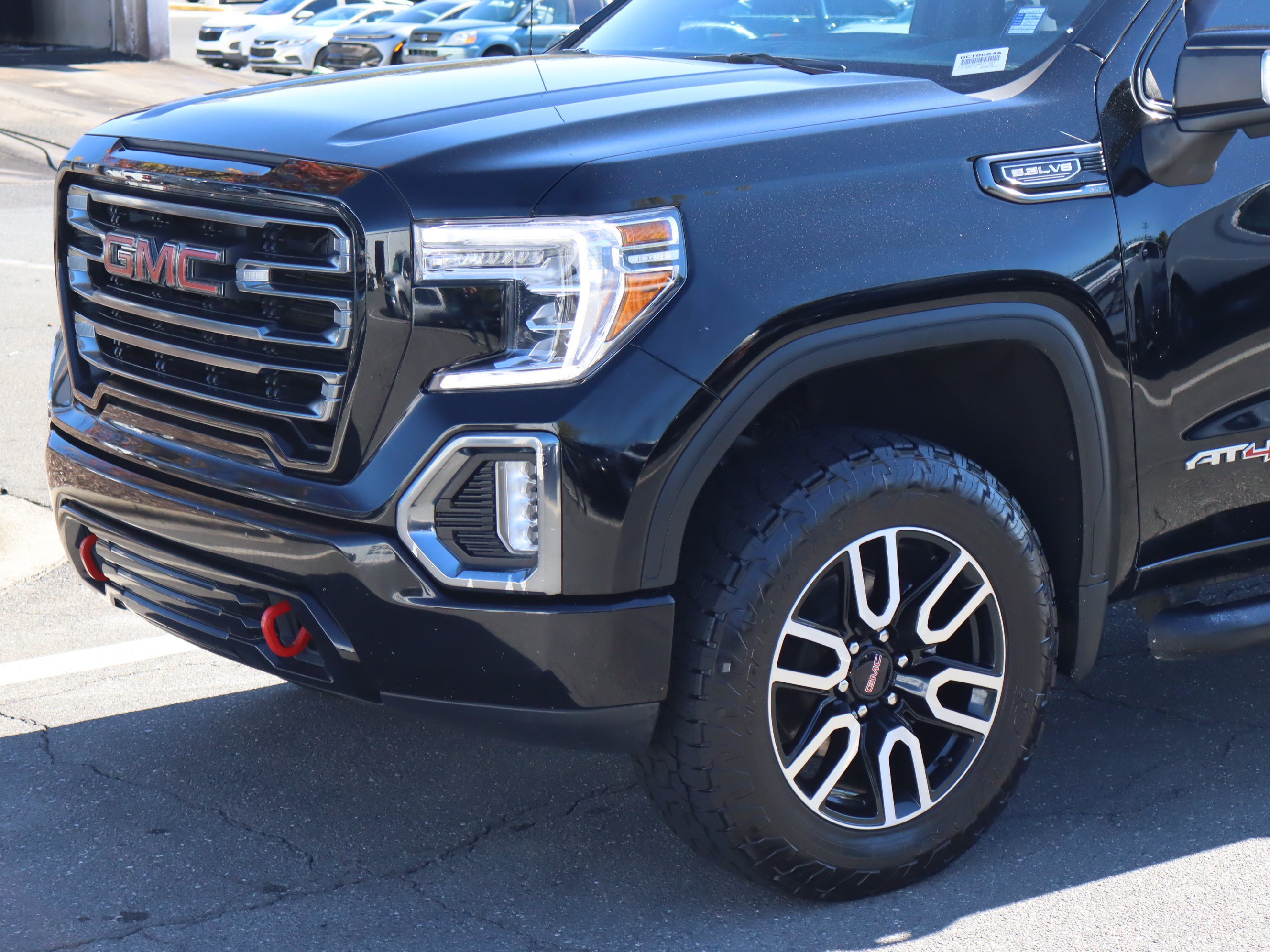 Used 2021 GMC Sierra 1500 AT4 w/ AT4 Preferred Package AWD/4WD image 6