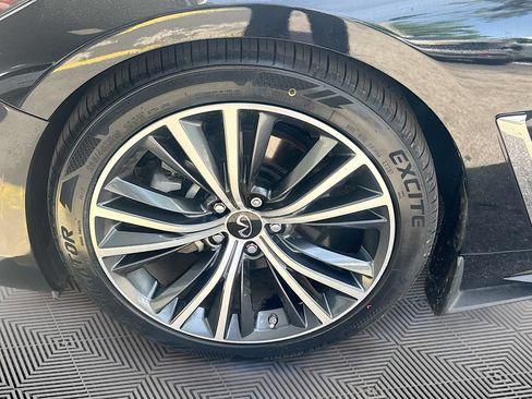Used 2022 INFINITI Q60 3.0t Luxe w/ Essential Package RWD image 33