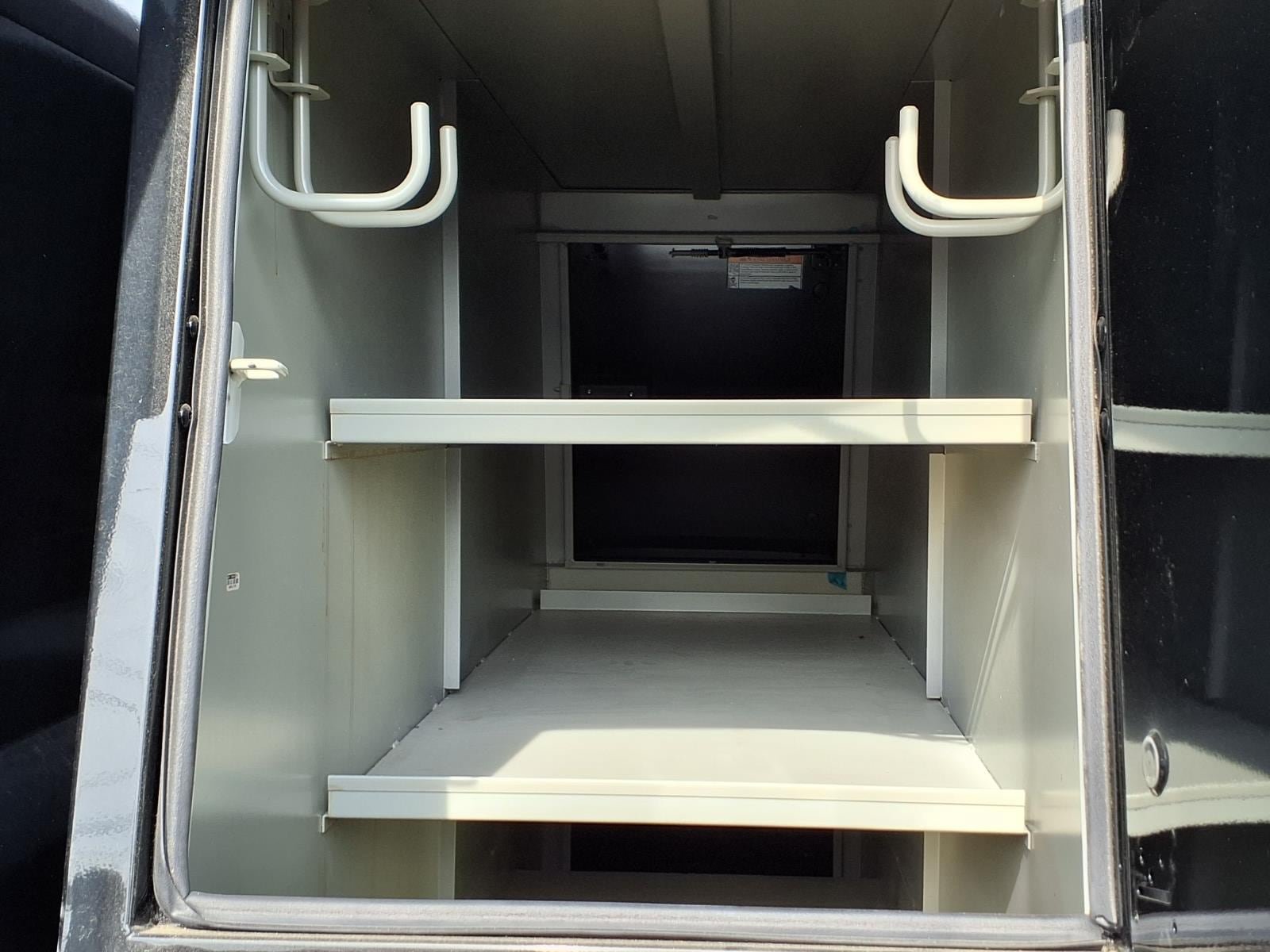 Used 2023 Ford F550 4x4 Regular Cab Super Duty image 13