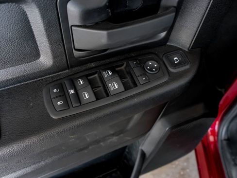 Used 2024 RAM 3500 Tradesman w/ Chrome Appearance Group AWD/4WD image 45