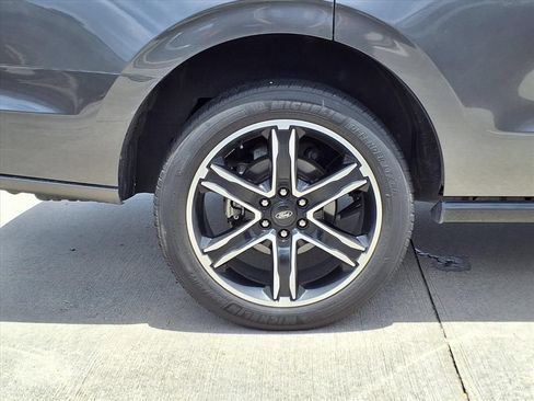 Used 2021 Ford Expedition Limited RWD image 8