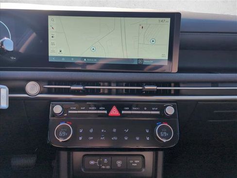 New 2026 Hyundai Tucson Limited image 14