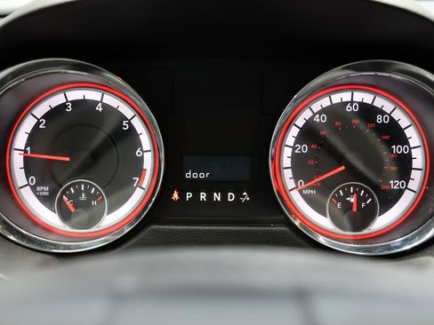 Used 2013 Dodge Grand Caravan American Value Package image 11