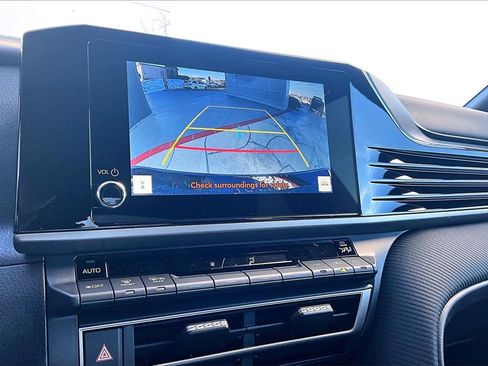 New 2026 Toyota Camry SE image 14