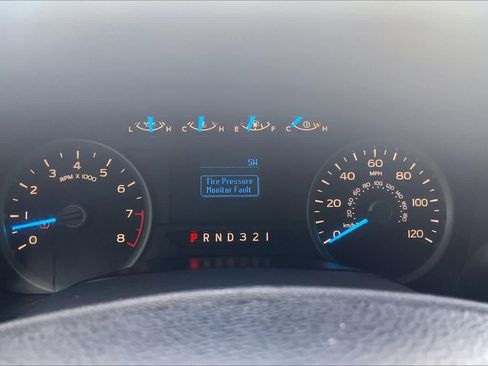 Used 2016 Ford F150 XLT AWD/4WD image 25