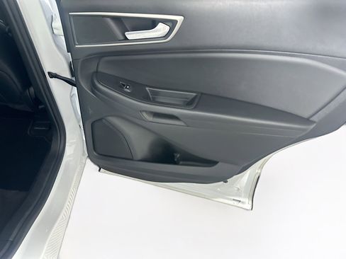 Used 2024 Ford Edge SEL image 29