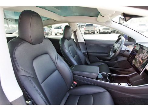 Used 2019 Tesla Model 3 Performance AWD/4WD image 24