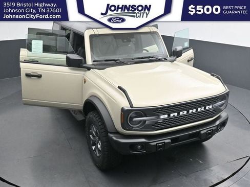 New 2025 Ford Bronco Badlands AWD/4WD image 33