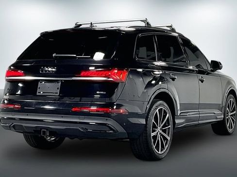 Used 2021 Audi Q7 3.0T Premium Plus w/ Premium Plus Package AWD/4WD image 8