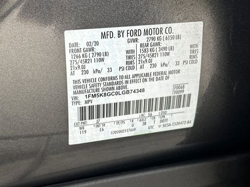 Certified 2020 Ford Explorer ST w/ ST Street Pack image 31