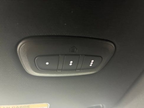 Used 2025 RAM 1500 Big Horn AWD/4WD image 37