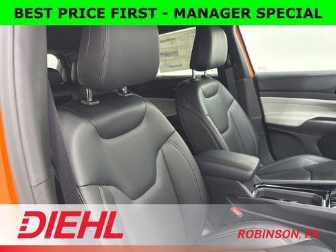 New 2026 Jeep Compass Limited image 14