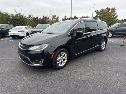 Used 2017 Chrysler Pacifica Touring-L Plus