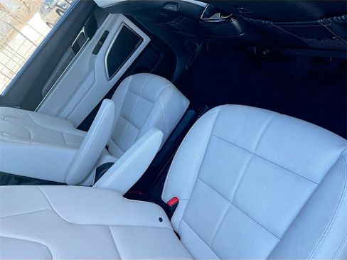 Used 2023 Kia Telluride EX w/ EX Captain's Chair Package image 29