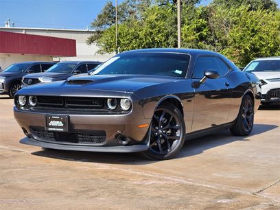 Used 2023 Dodge Challenger R/T w/ Blacktop Package