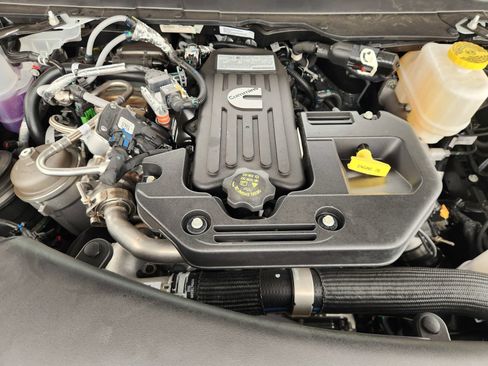 New 2026 RAM 5500 Tradesman AWD/4WD image 23