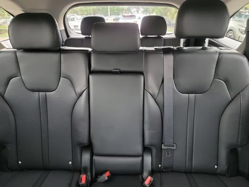 Used 2025 Kia Sorento S w/ Panoramic Sunroof Package FWD image 30