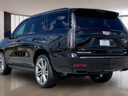 New 2026 Cadillac Escalade Sport w/ Touring Package AWD/4WD image 3