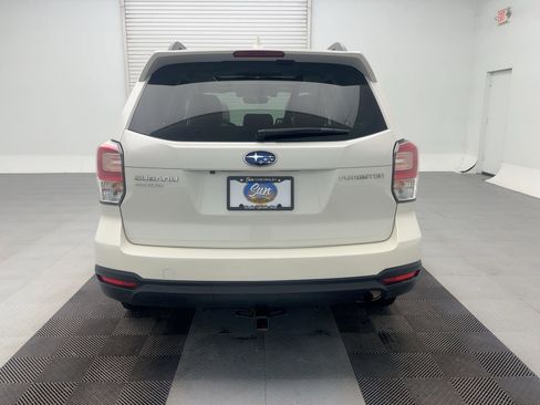 Used 2018 Subaru Forester 2.5i Premium image 10