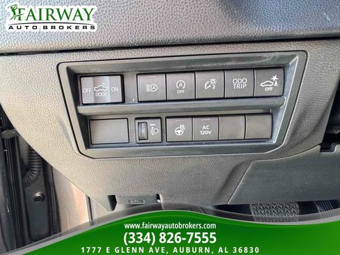 Used 2024 Toyota Tundra SR5 w/ SR5 Premium Package image 17