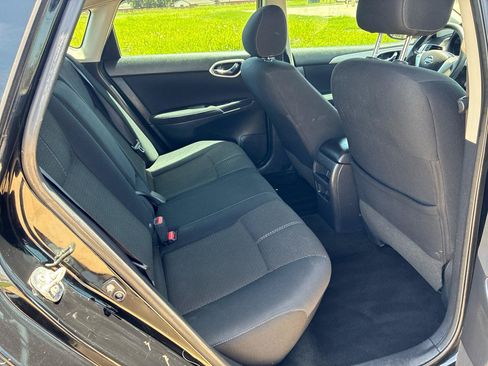 Used 2014 Nissan Sentra S FWD image 19