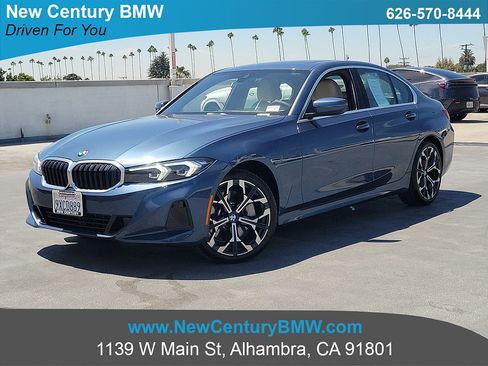 Used 2026 BMW 330i Sedan w/ Premium Package RWD image 1