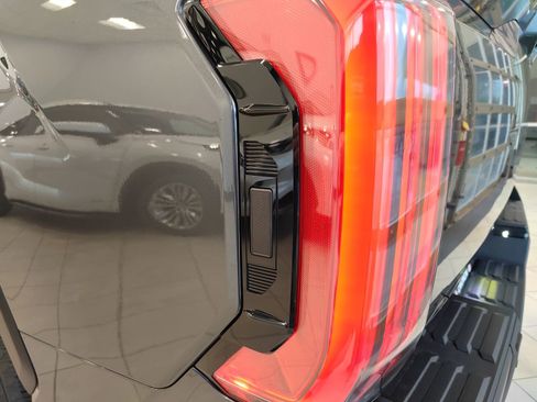 New 2026 Toyota Tundra Limited image 15