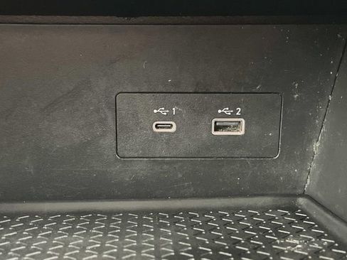 Used 2022 Nissan Pathfinder SV image 25