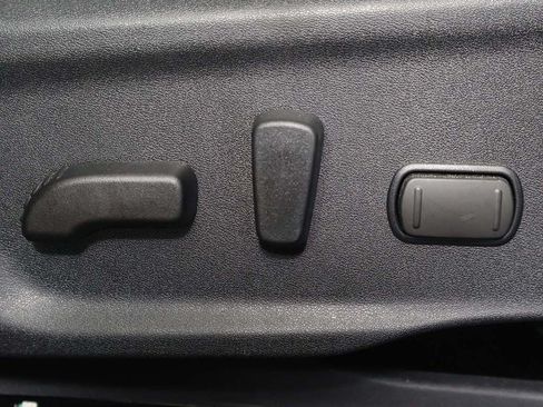 Used 2023 Nissan Sentra SR w/ SR Premium Package FWD image 29