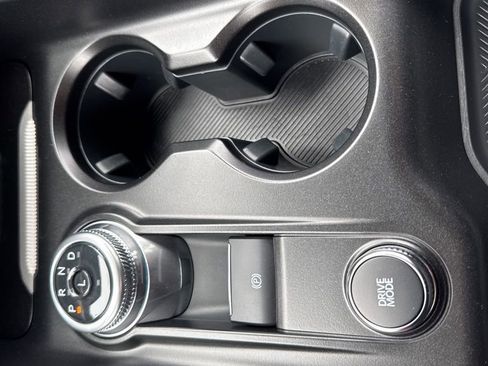 Used 2025 Ford Explorer ST-Line w/ ST-Line Street Pack image 18