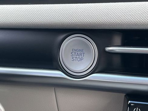 New 2026 Hyundai Tucson Limited image 31