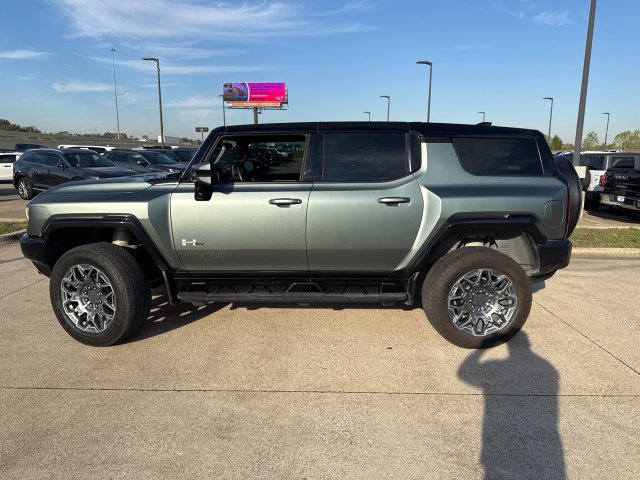 Used 2024 GMC Hummer EV 3X AWD/4WD image 2