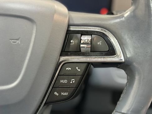 Used 2021 Lincoln Navigator Black Label w/ Cargo Convenience Package image 22