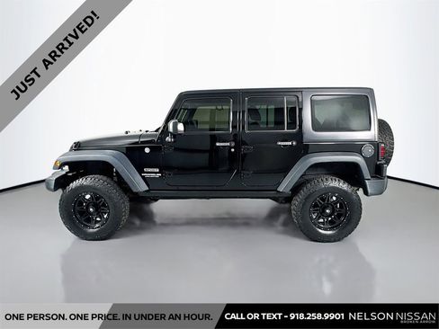Used 2016 Jeep Wrangler Unlimited Sport w/ Quick Order Package 24S AWD/4WD image 8